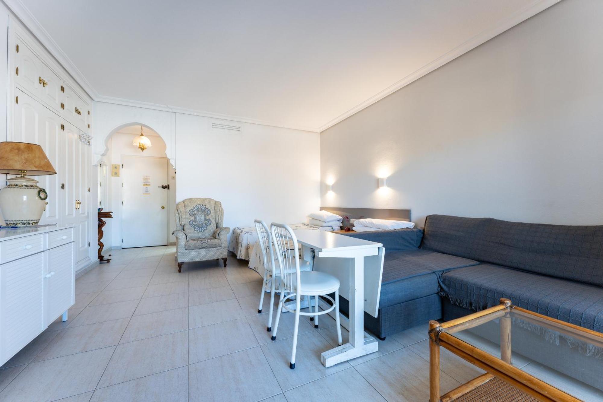 Pyr Studio Apt Partial Seaview Fuengirola Exterior photo