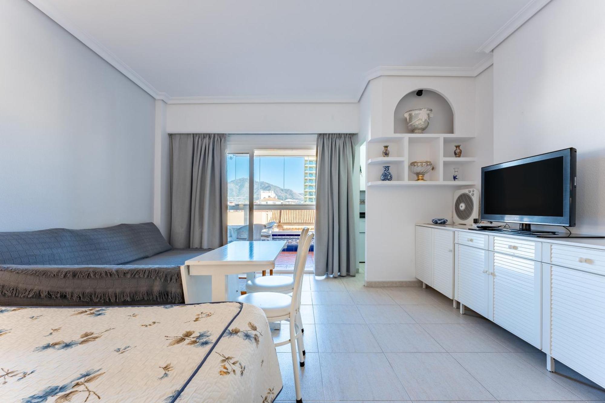 Pyr Studio Apt Partial Seaview Fuengirola Exterior photo