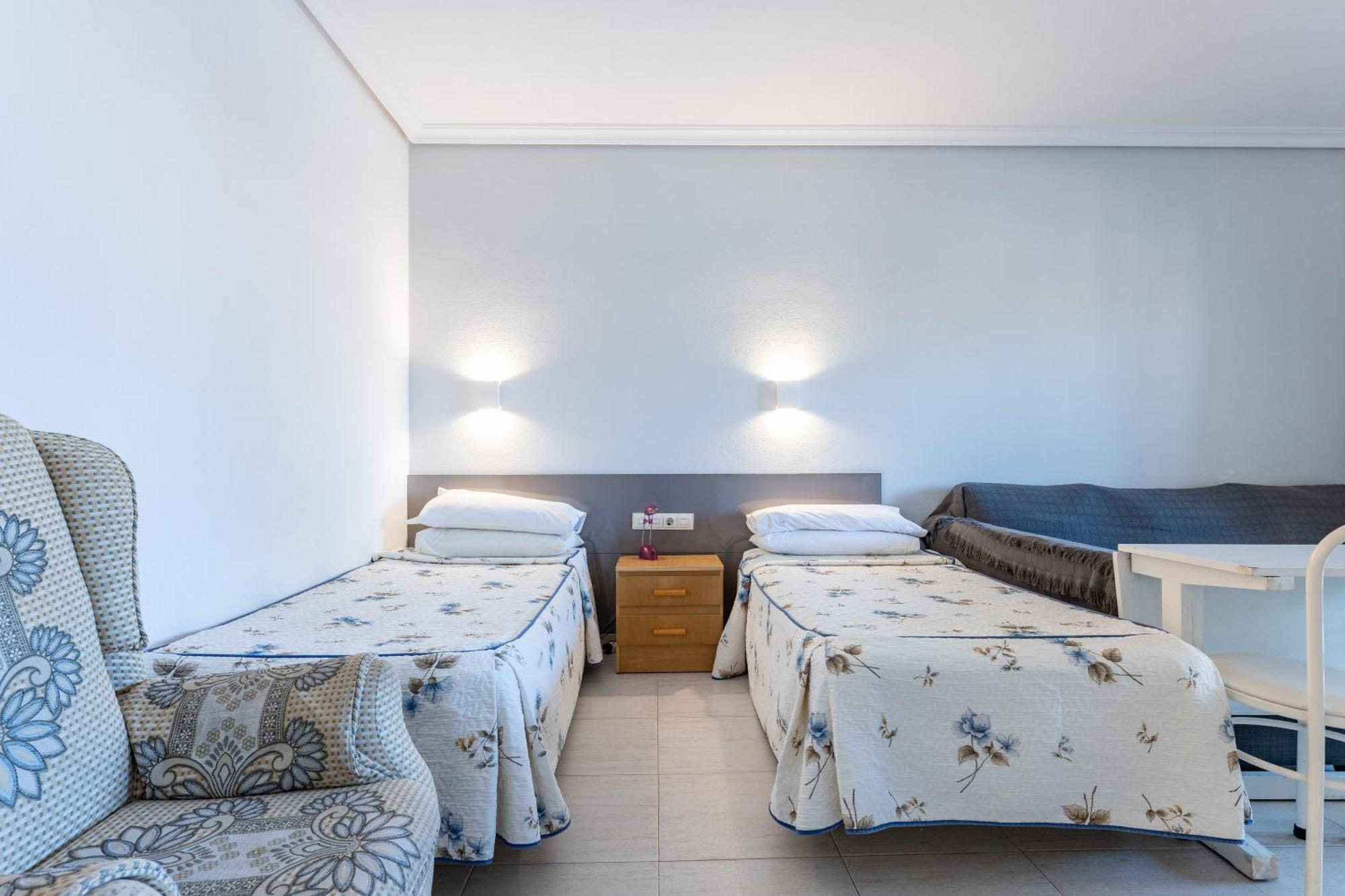 Pyr Studio Apt Partial Seaview Fuengirola Exterior photo